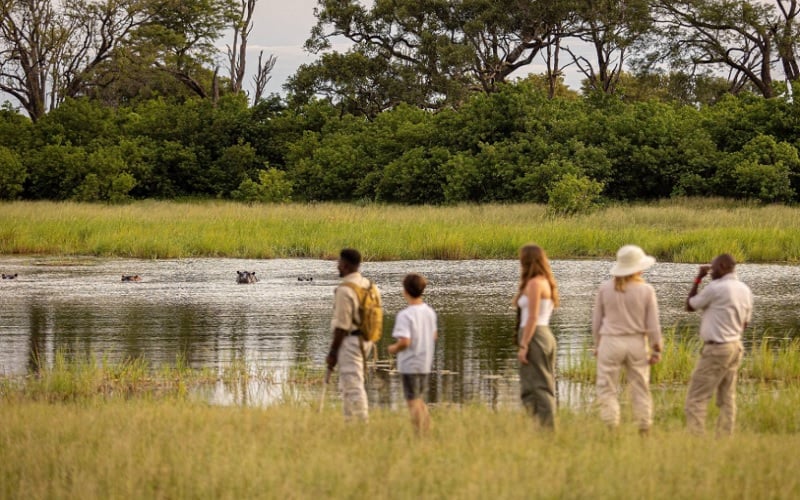 10 Day Victoria Falls, Okavango Delta & Kalahari Journey
